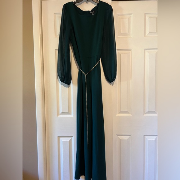 Green jumpsuit - Picture 2 of 4